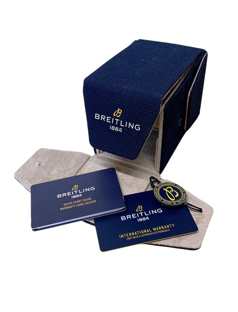 Breitling Avenger Automatic 42 A17328 Image 4